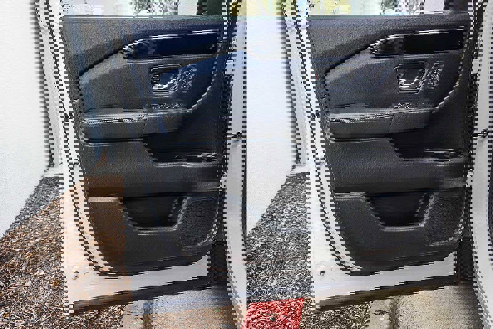 Used 2025 Honda Pilot EX-L image 21