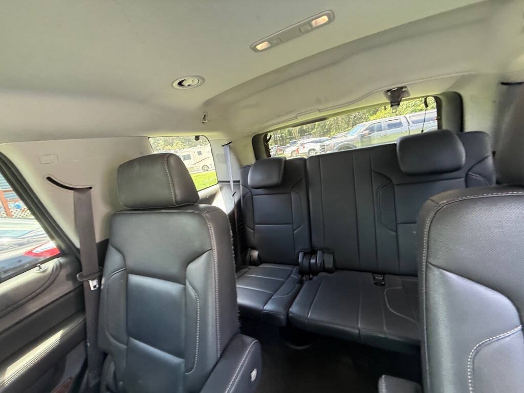 Used 2017 Chevrolet Tahoe Premier AWD/4WD image 16