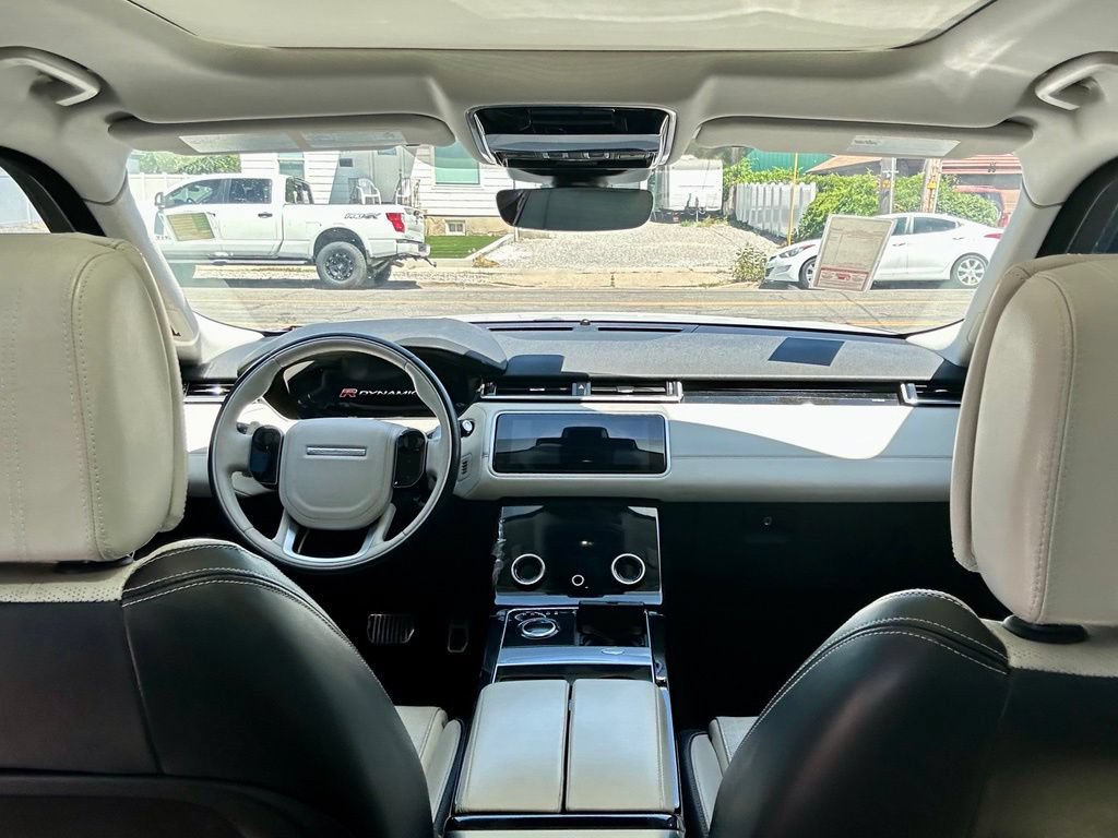 Used 2018 Land Rover Range Rover Velar R-Dynamic HSE AWD/4WD image 7