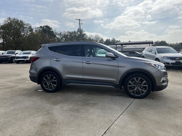 Used 2018 Hyundai Santa Fe Sport image 4