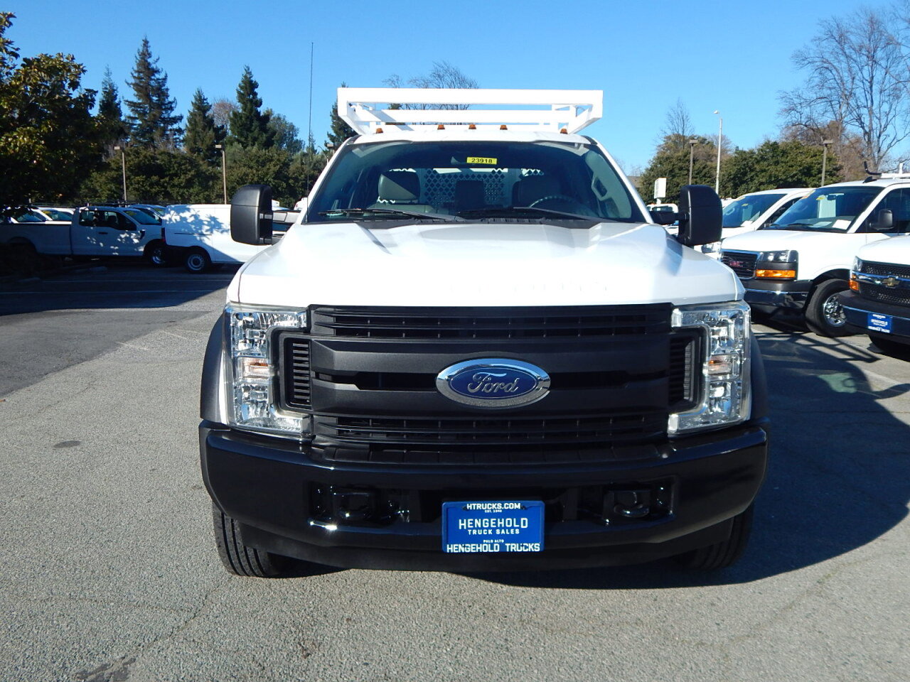 Used 2018 Ford F450 XL w/ Trailer Tow Package image 11