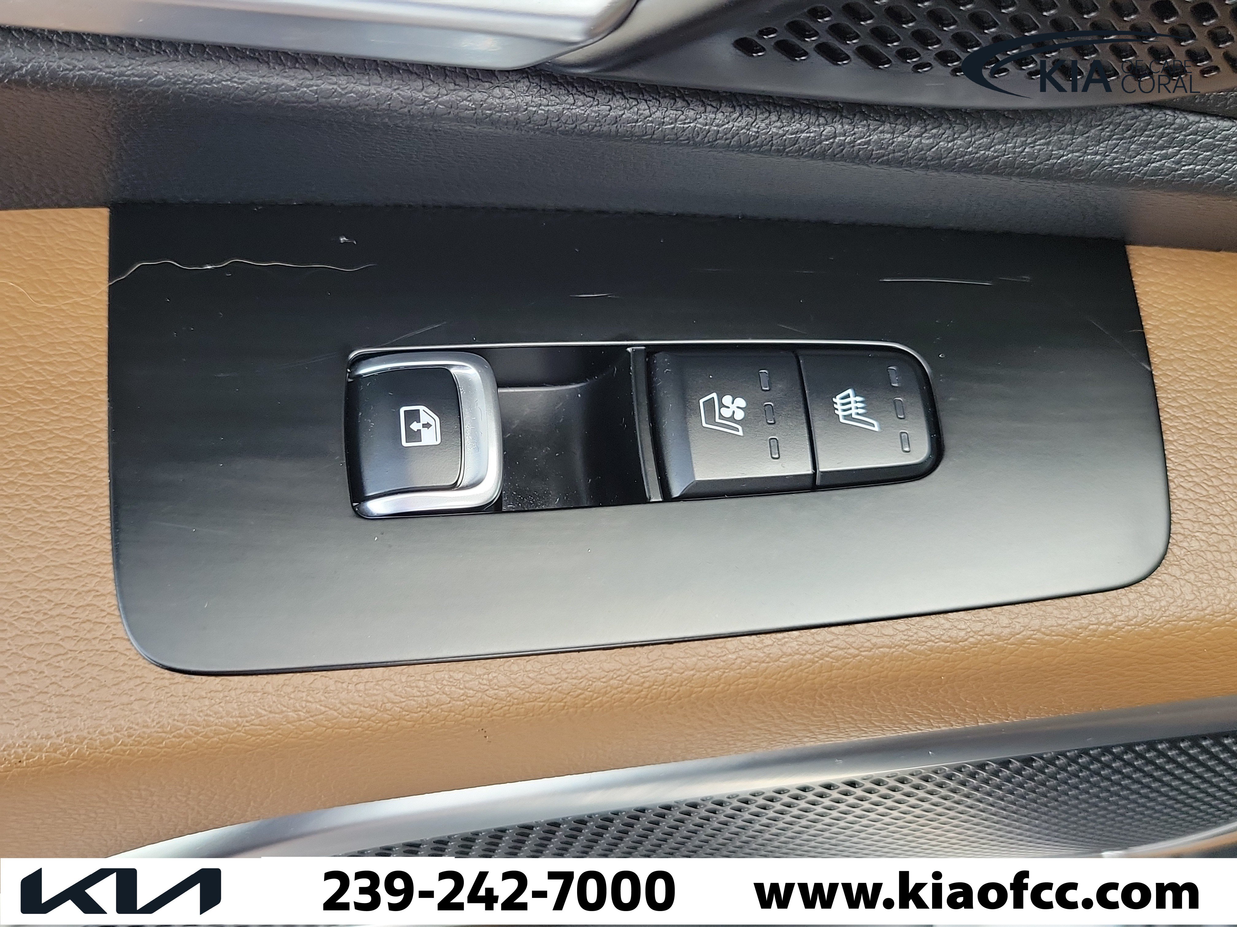 Used 2021 Kia Telluride SX w/ SX Prestige Package AWD/4WD image 17