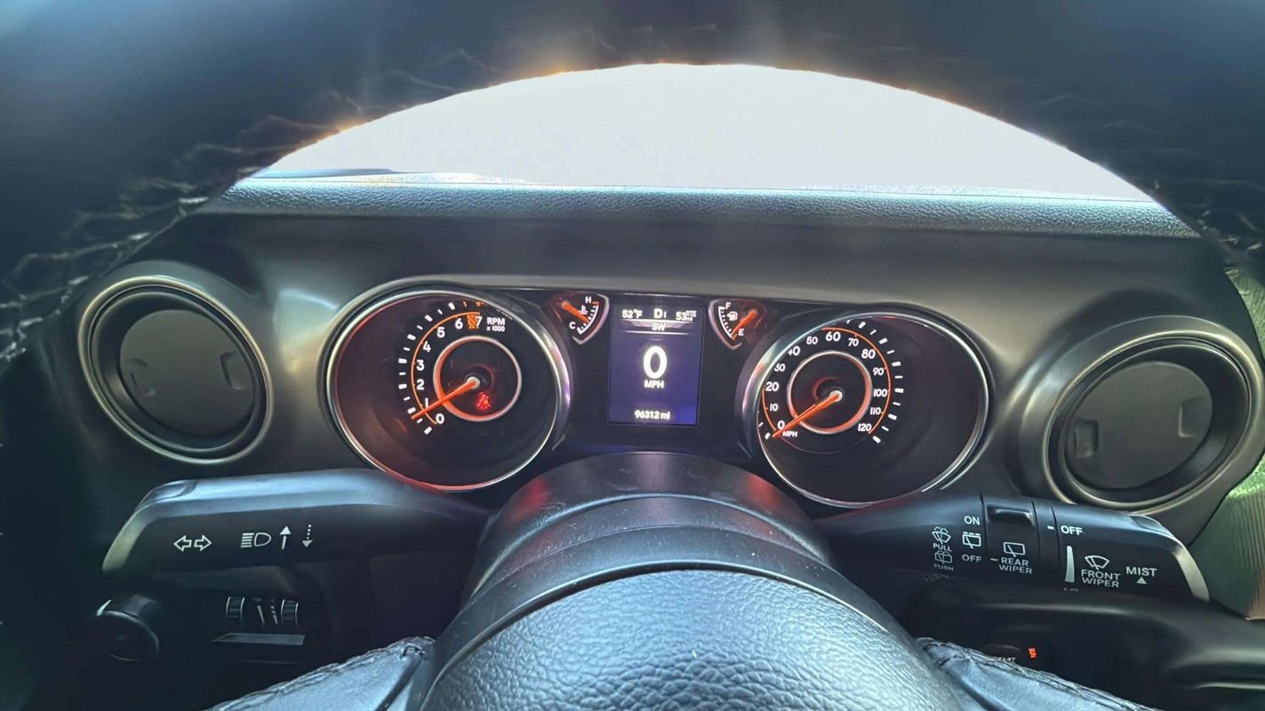 Used 2020 Jeep Wrangler Unlimited Sport S image 11