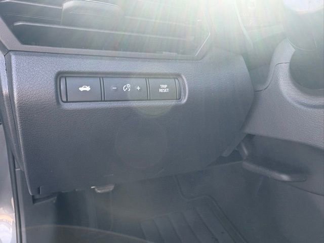 Used 2025 Nissan Altima 2.5 SV image 23