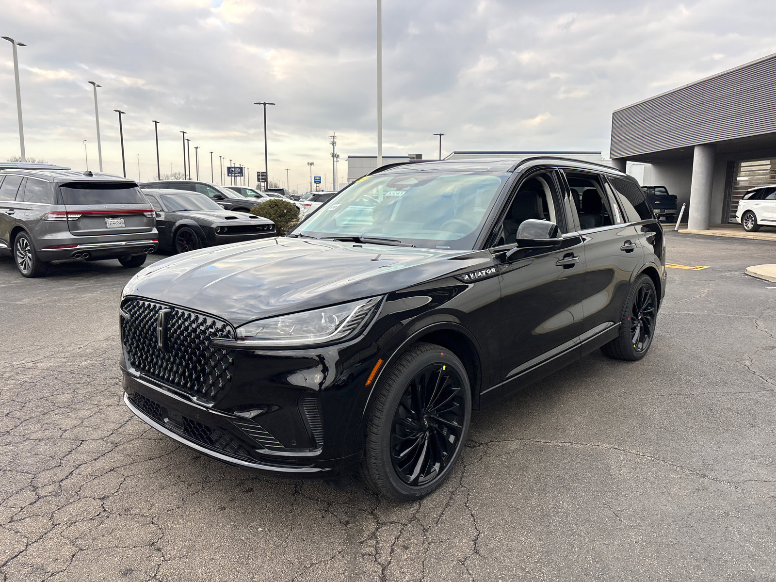 New 2026 Lincoln Aviator Reserve image 3