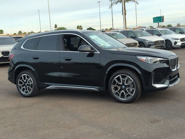 Used 2026 BMW X1 xDrive28i w/ Technology Package AWD/4WD image 4