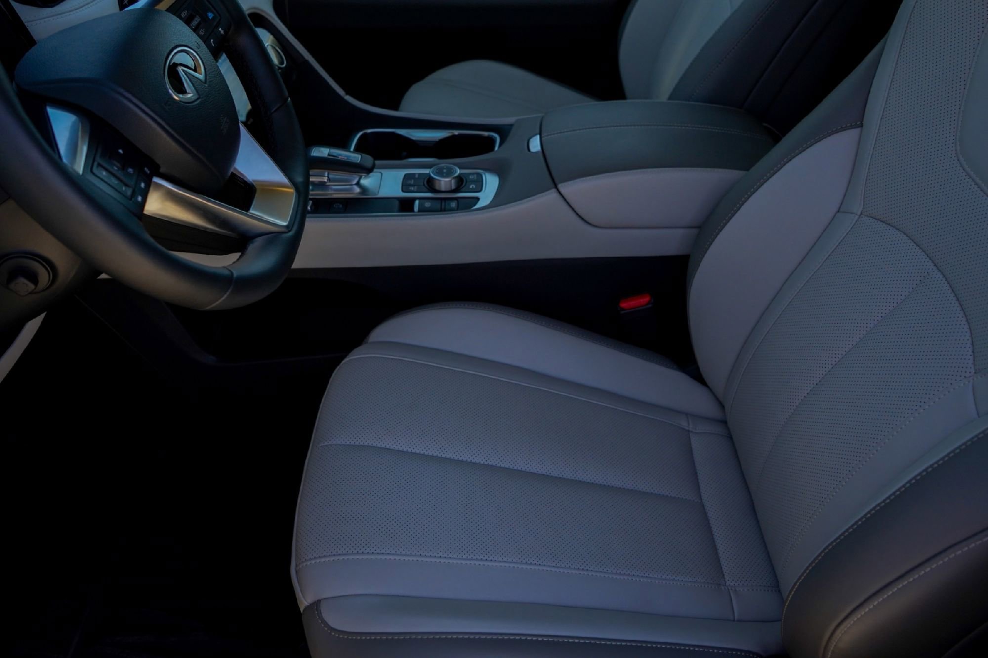 Certified 2026 INFINITI QX60 Luxe w/ Cargo Package image 8