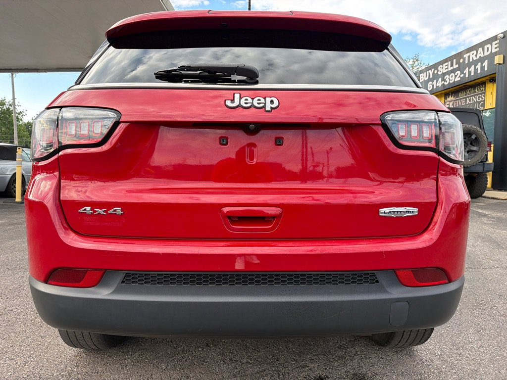 Used 2021 Jeep Compass Latitude w/ Convenience Group AWD/4WD image 12