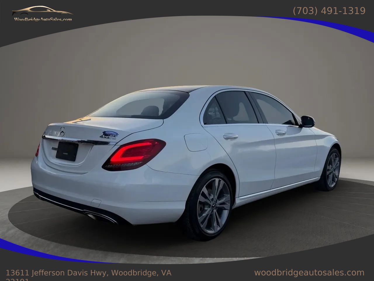 Used 2019 Mercedes-Benz C 300 4MATIC Sedan image 5