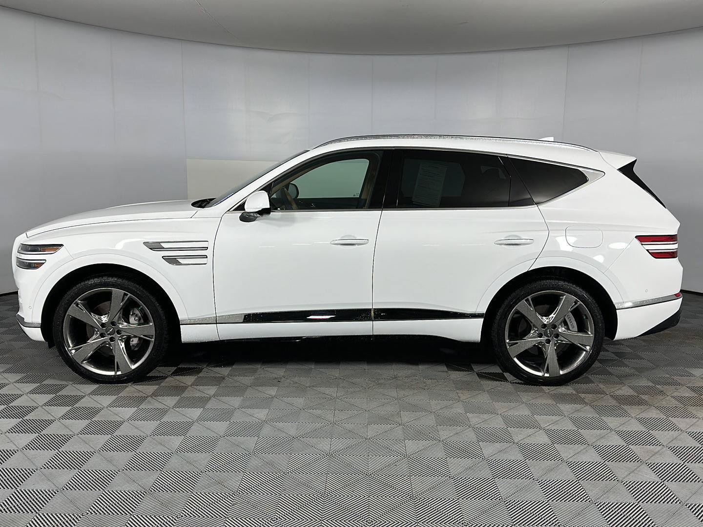 Used 2023 Genesis GV80 3.5T w/ Prestige Package AWD/4WD image 7