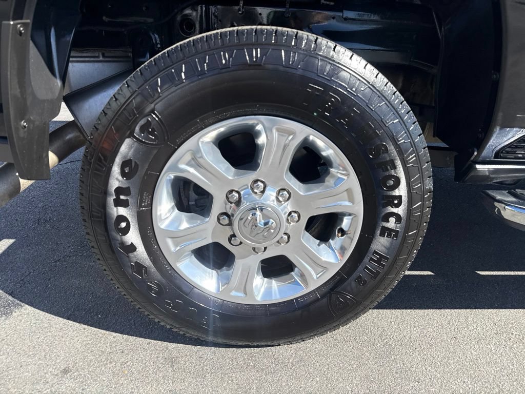Certified 2025 RAM 2500 Big Horn AWD/4WD image 10