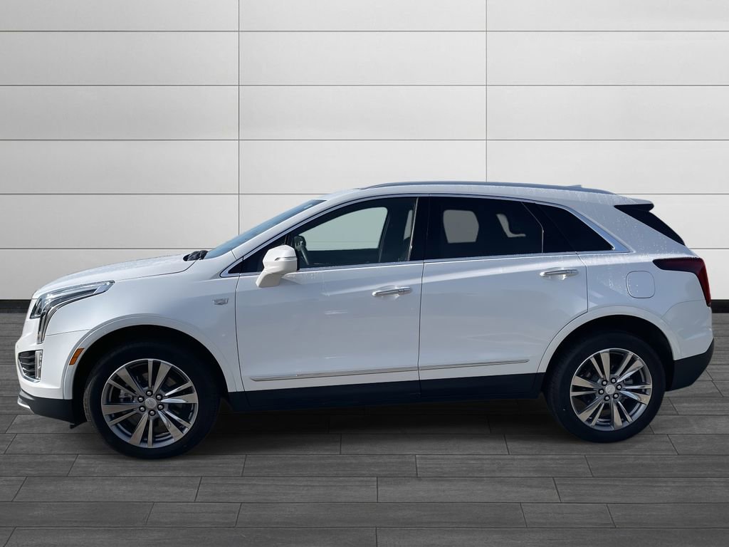 Certified 2025 Cadillac XT5 Premium Luxury image 2