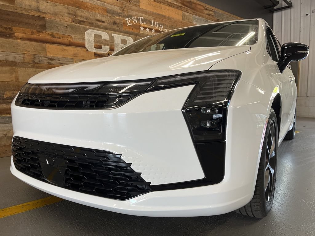 New 2027 Chrysler Pacifica Limited FWD image 9