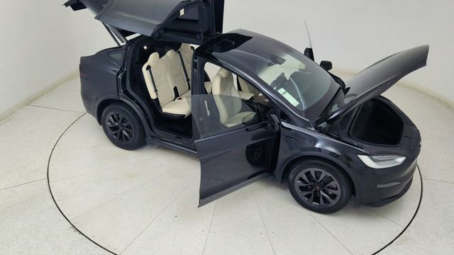 Used 2023 Tesla Model X image 81
