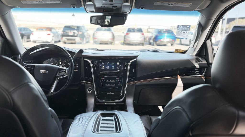 Used 2015 Cadillac Escalade Premium AWD/4WD image 22