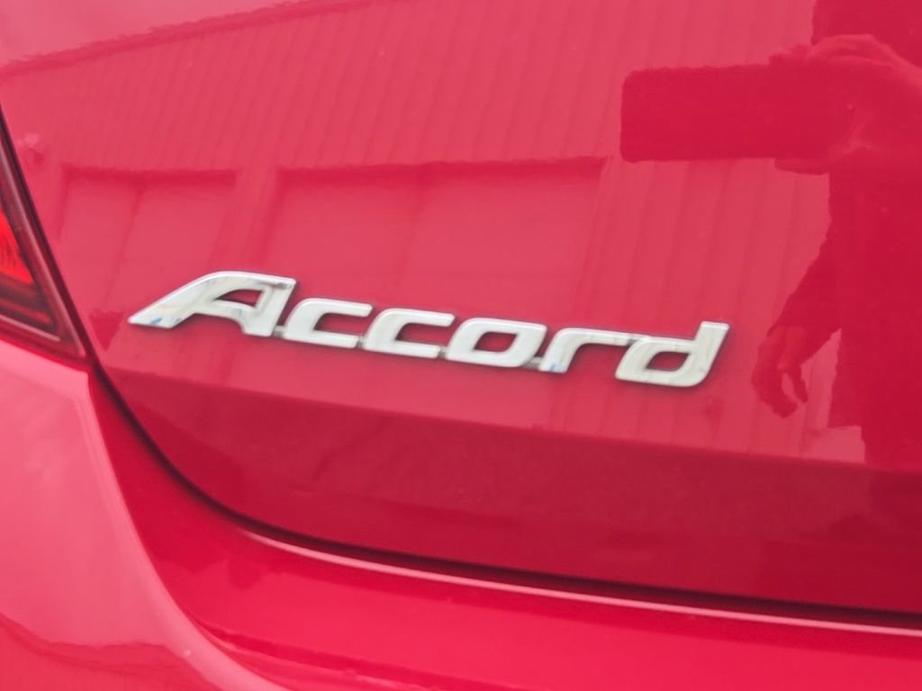 Used 2017 Honda Accord EX-L image 7