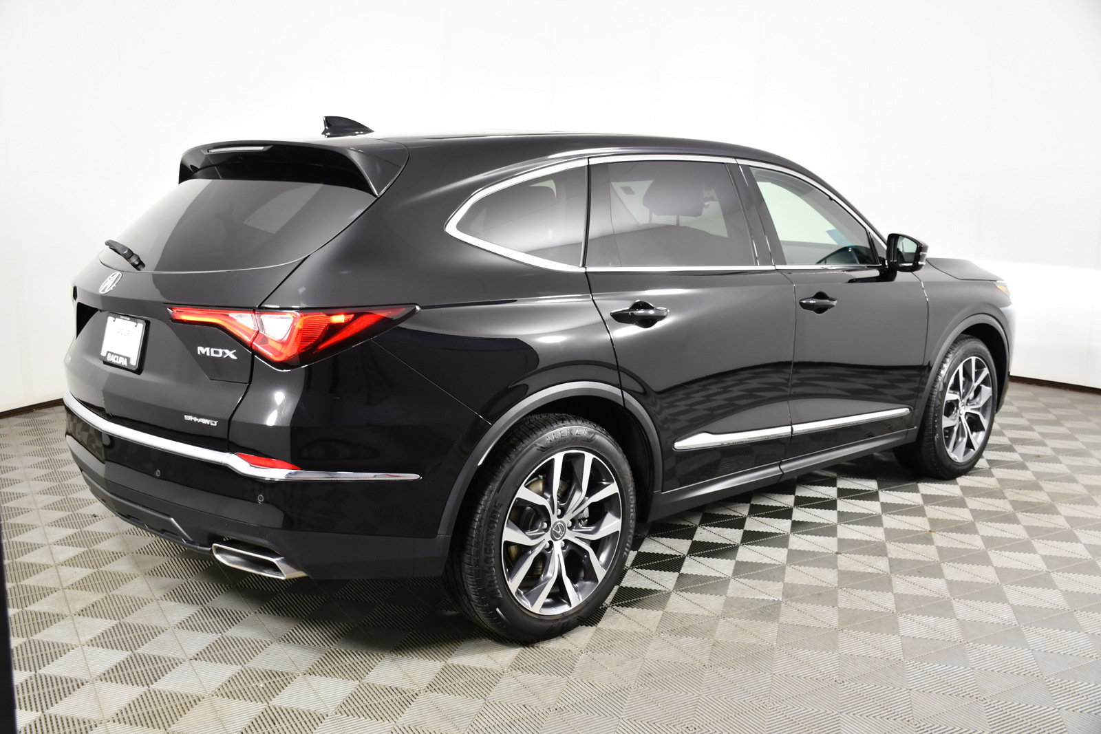 Certified 2024 Acura MDX SH-AWD w/ Technology Package image 6