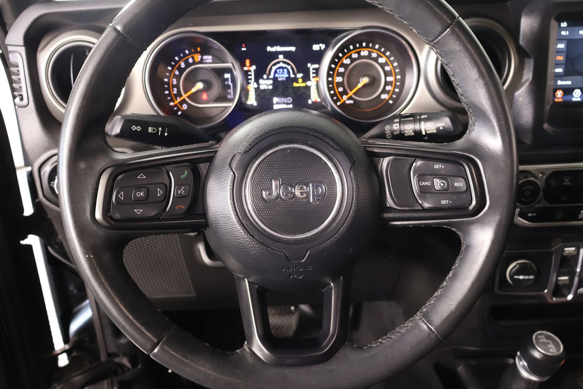 Used 2019 Jeep Wrangler Unlimited Sport S AWD/4WD image 3