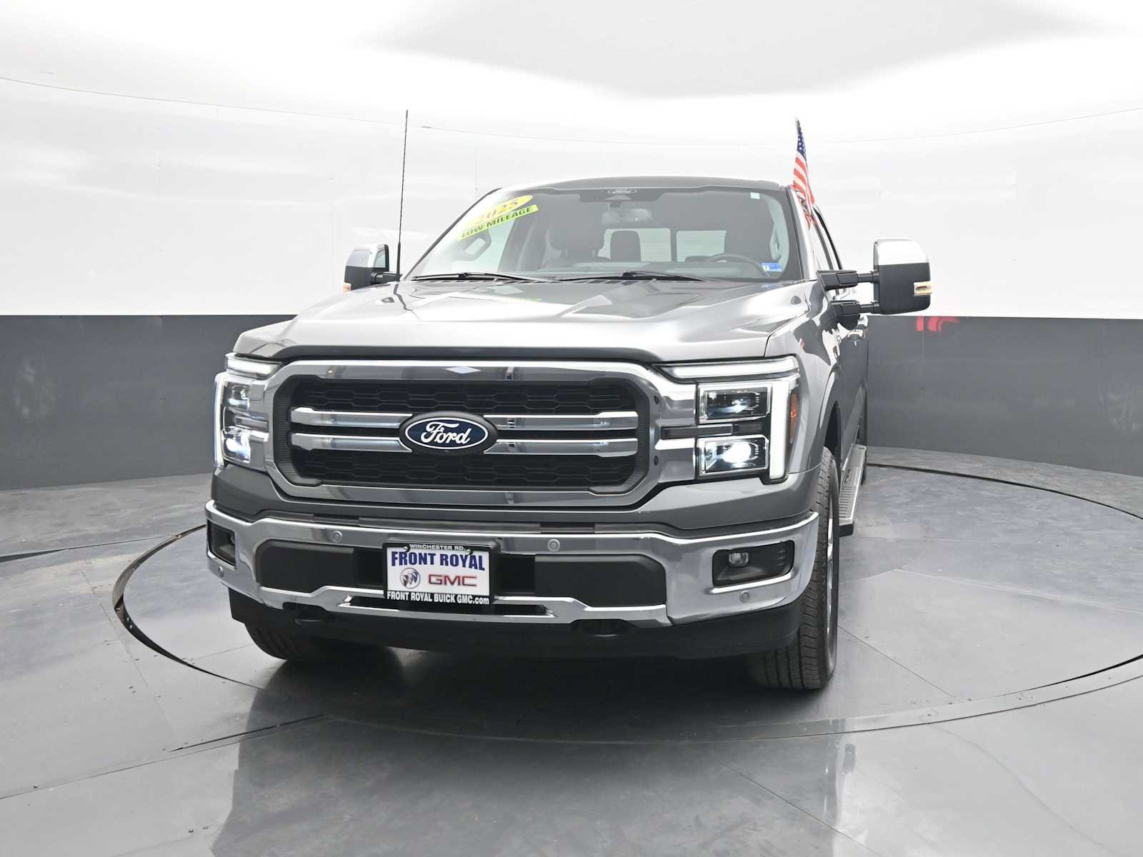 Used 2025 Ford F150 Lariat w/ Equipment Group 502A High AWD/4WD image 3