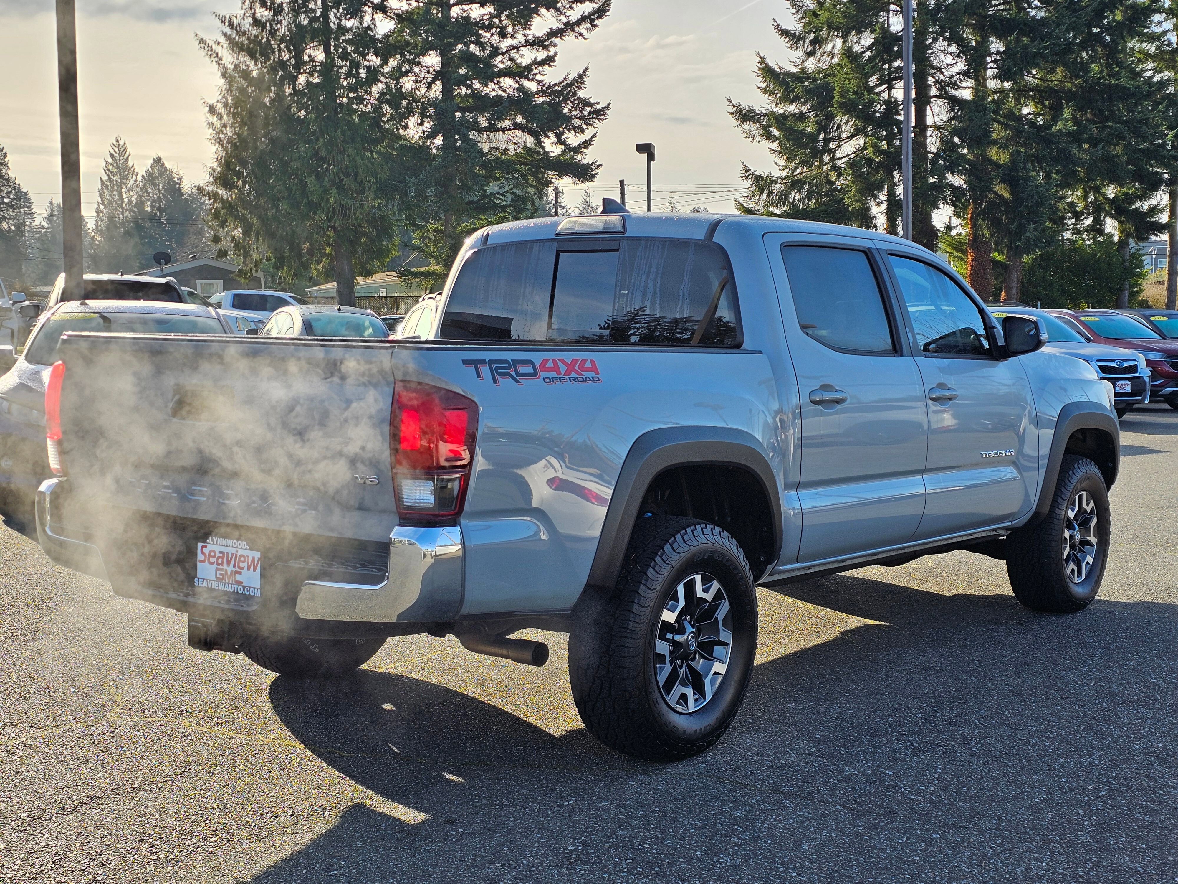 Used 2019 Toyota Tacoma TRD Off-Road image 7