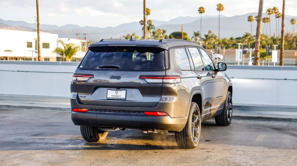 New 2025 Jeep Grand Cherokee L Altitude image 9