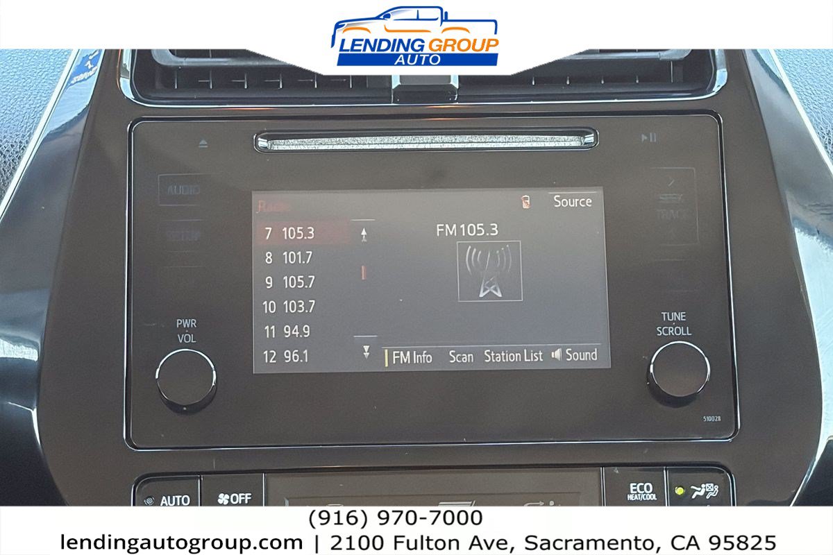 Used 2017 Toyota Prius Two w/ Prius Two Safety Plus Package FWD image 13