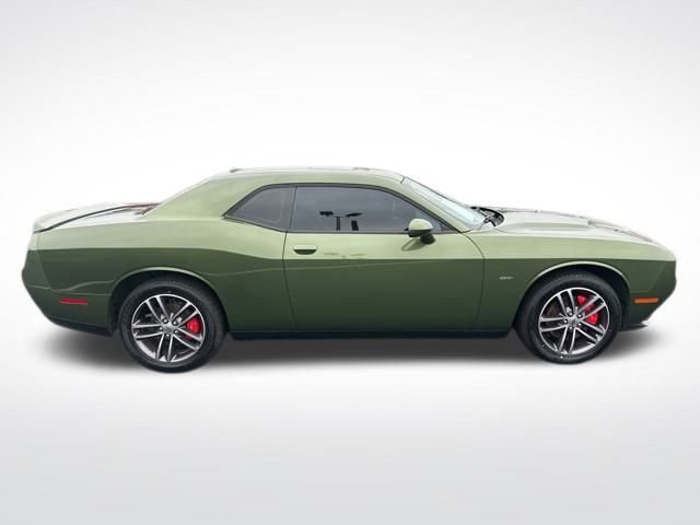 Used 2018 Dodge Challenger GT w/ Driver Convenience Group image 6