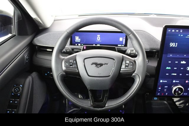 Used 2022 Ford Mustang Mach-E Premium RWD image 7