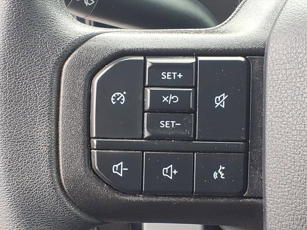 Used 2025 Ford F250 XLT w/ FX4 Off-Road Package image 12