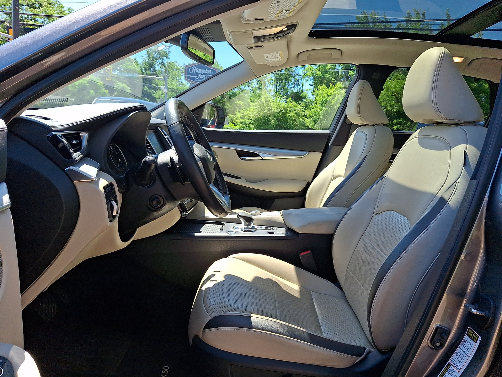Used 2020 INFINITI QX50 Sensory w/ Proactive Package AWD/4WD image 13