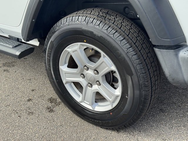 Used 2021 Jeep Wrangler Unlimited Sport image 10