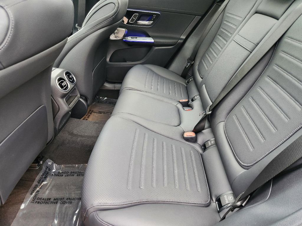 New 2025 Mercedes-Benz GLC 300 4MATIC image 12