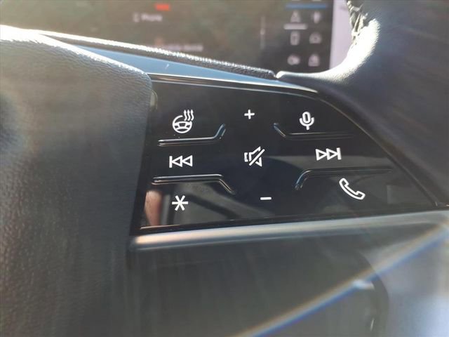 Used 2025 Audi Q5 Premium Plus w/ Premium Plus image 17