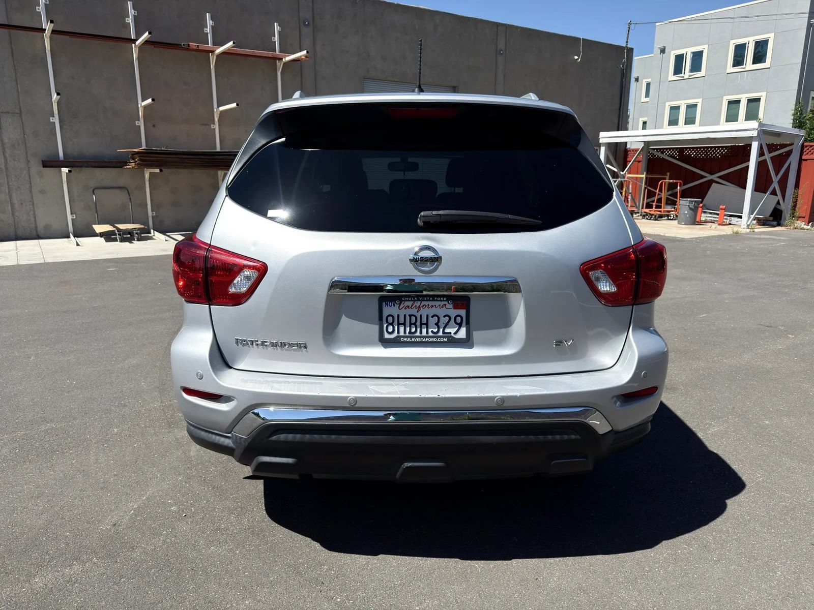 Used 2018 Nissan Pathfinder SV FWD image 5