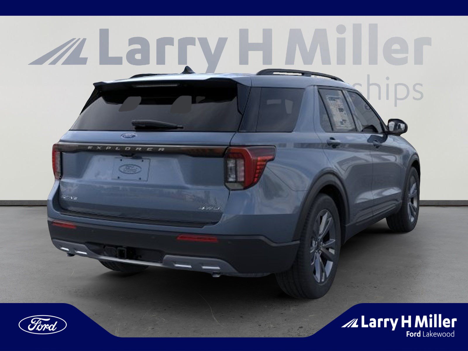 New 2026 Ford Explorer Active w/ Active Comfort Package AWD/4WD image 8