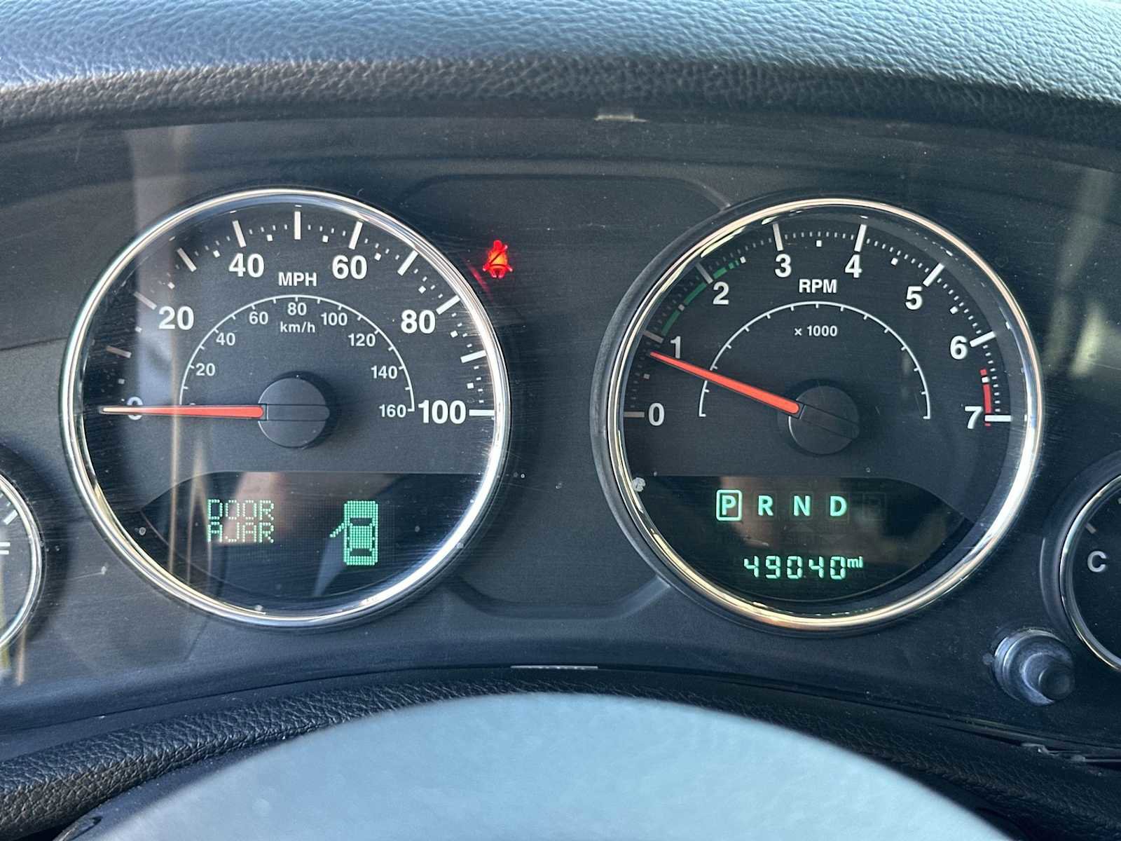 Used 2017 Jeep Wrangler Unlimited Sahara w/ Connectivity Group image 24