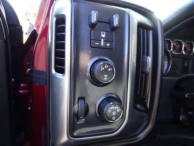 Used 2016 Chevrolet Silverado 2500 LT w/ LT Convenience Package AWD/4WD image 10