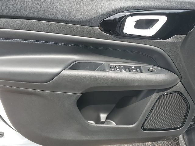 New 2026 Jeep Compass Limited AWD/4WD image 16