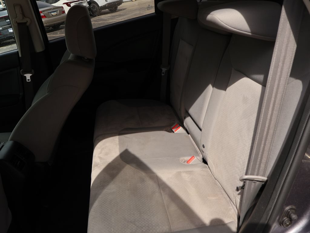 Used 2016 Honda CR-V SE image 11