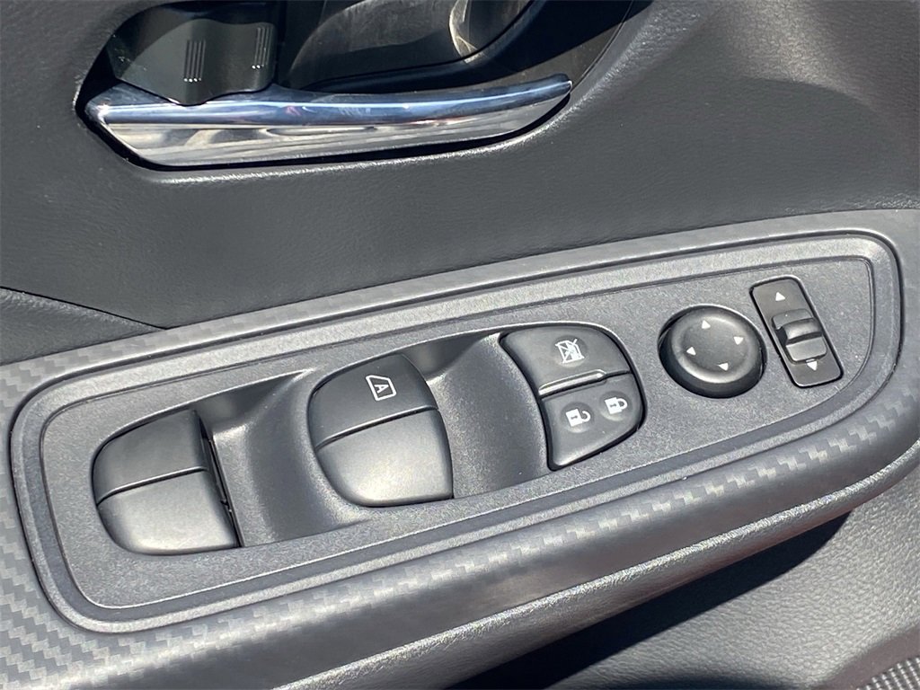 New 2025 Nissan Versa SV w/ Trunk Package image 15