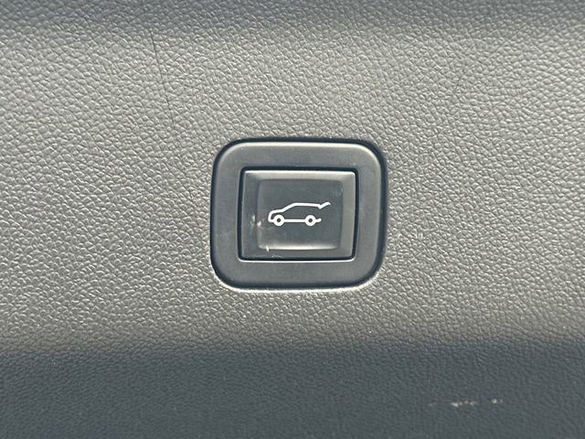 Used 2023 Cadillac Escalade ESV Sport image 20