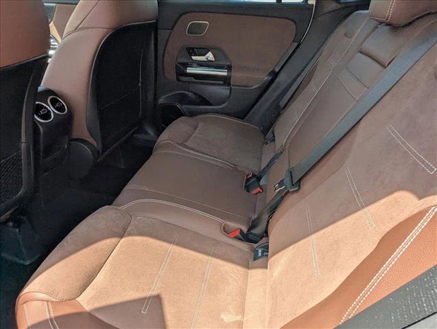 New 2026 Mercedes-Benz GLA 35 AMG 4MATIC image 15