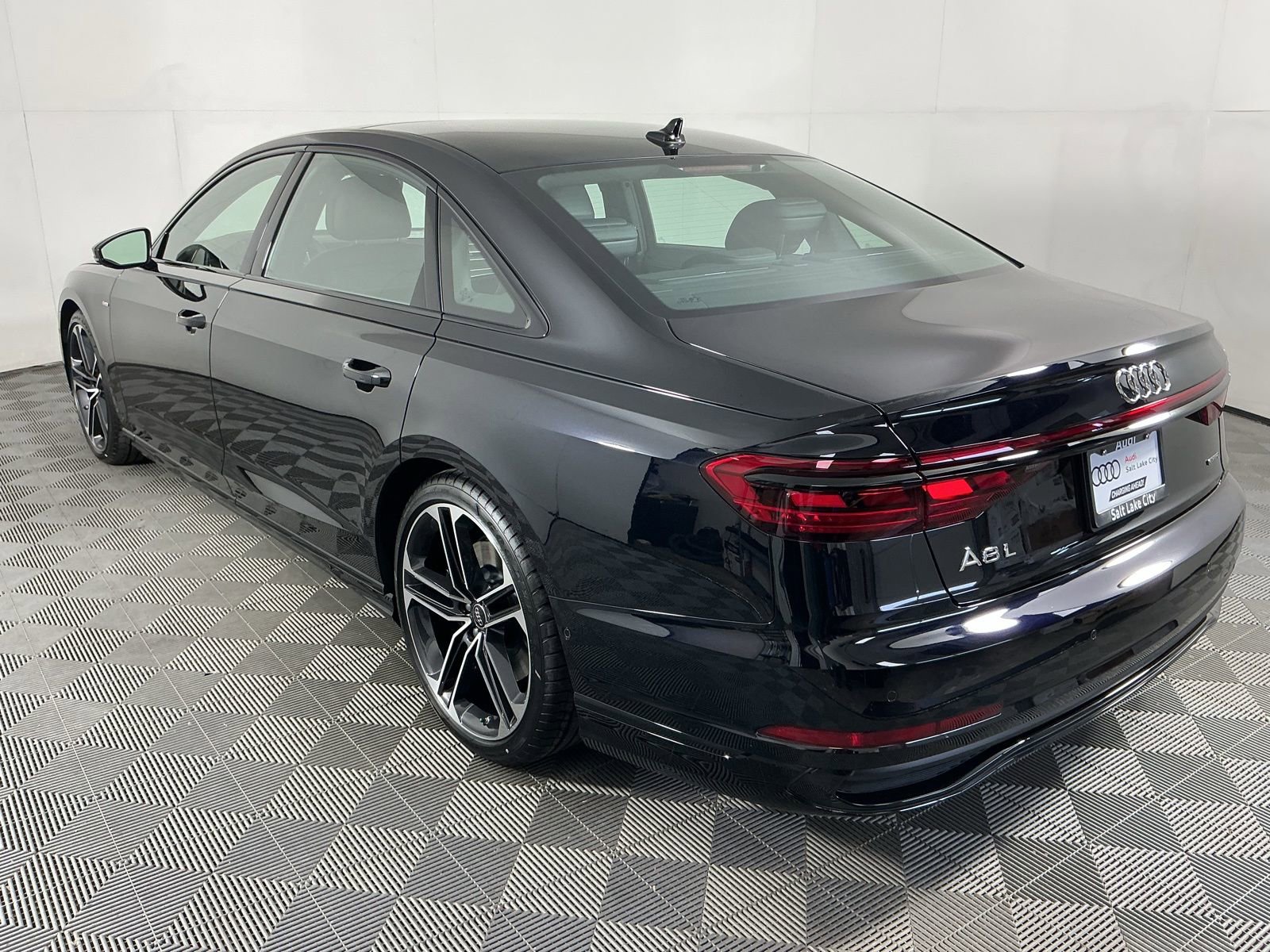 New 2026 Audi A8 L 3.0T AWD/4WD image 6