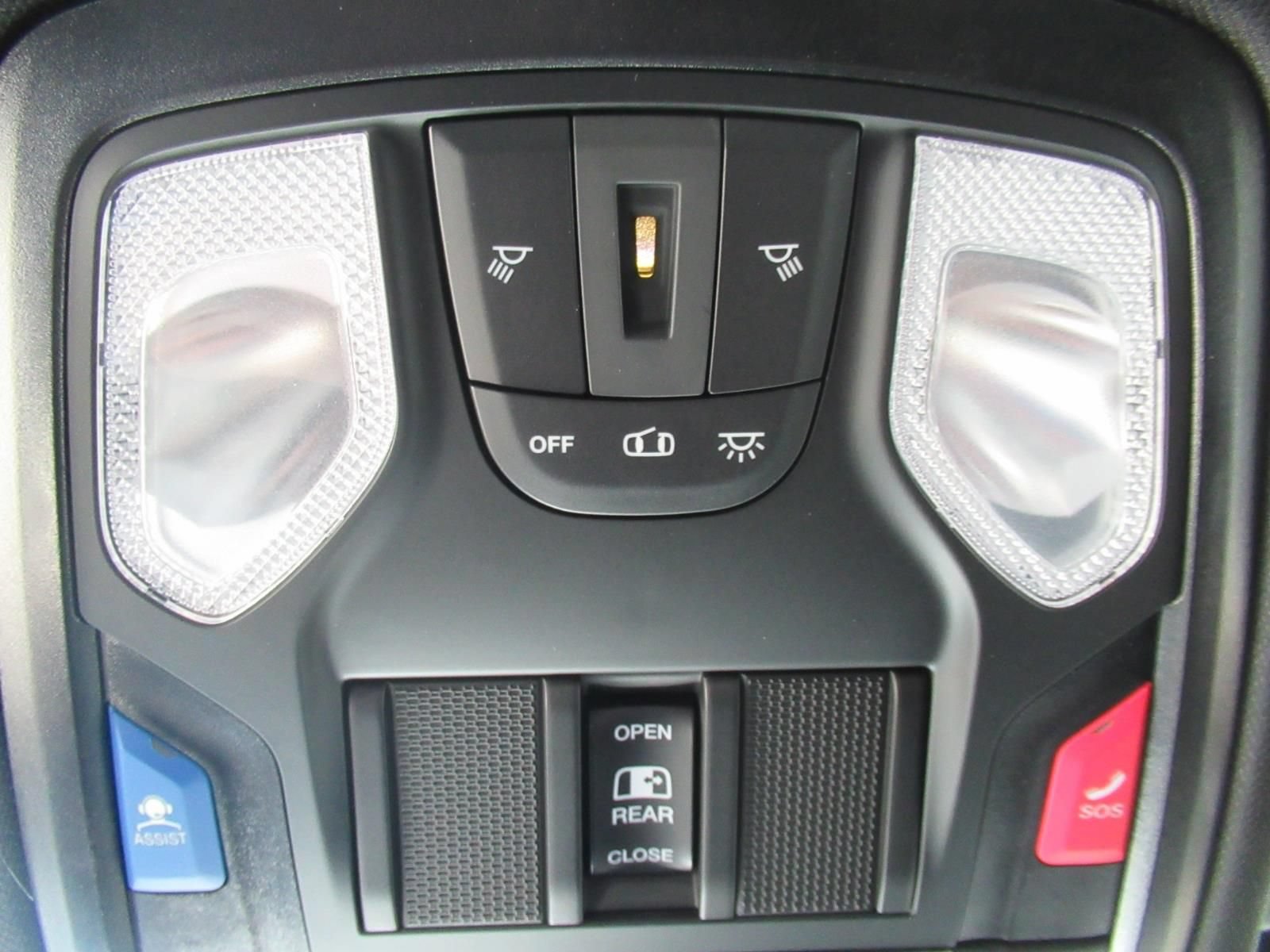 New 2026 RAM 1500 Express AWD/4WD image 32