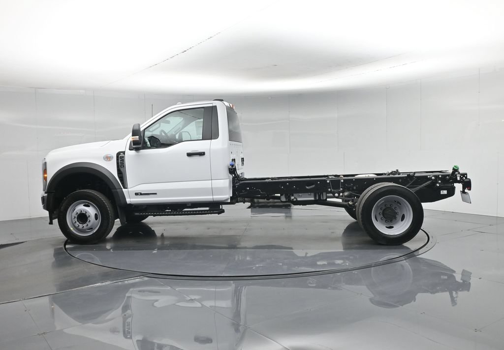 New 2026 Ford F450 XL w/ XL Chrome Package RWD image 19