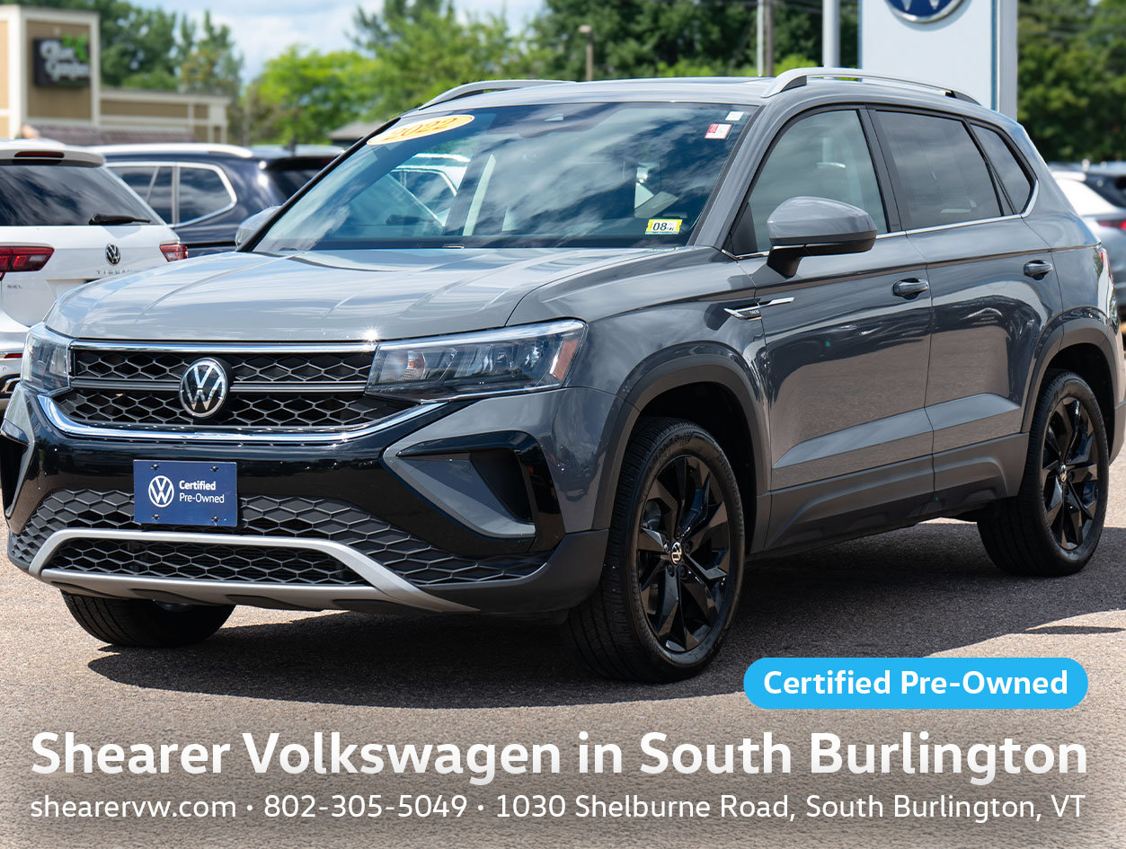 Certified 2022 Volkswagen Taos SE w/ Panoramic Sunroof Package AWD/4WD image 1