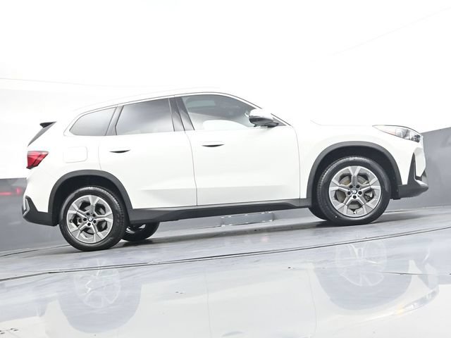Used 2023 BMW X1 xDrive28i w/ Premium Package AWD/4WD image 38