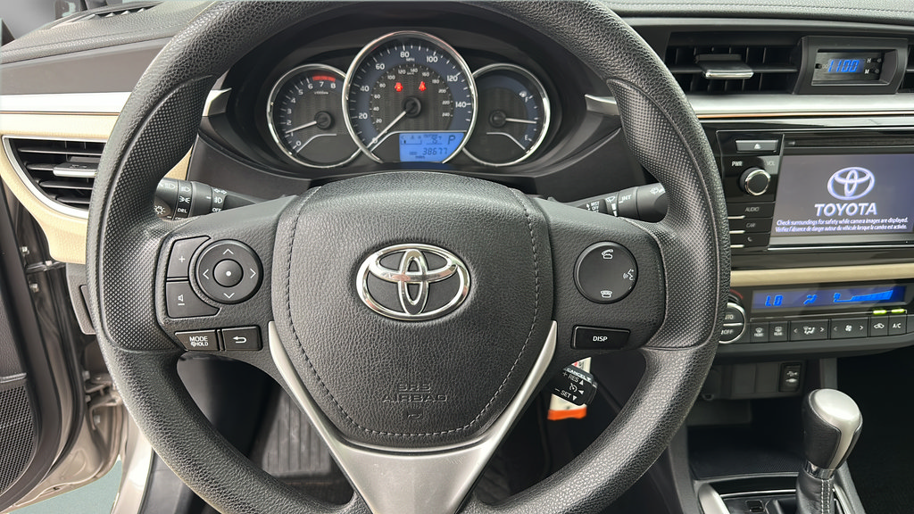 Used 2016 Toyota Corolla LE FWD image 15
