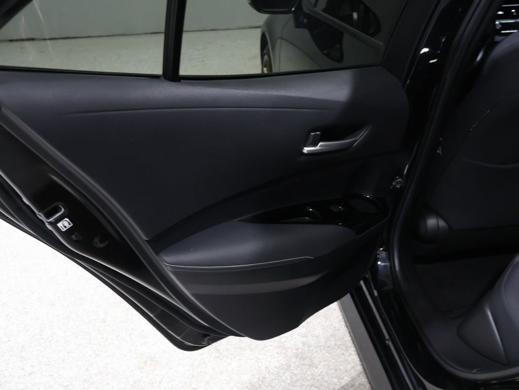 Used 2024 Toyota Corolla SE image 19