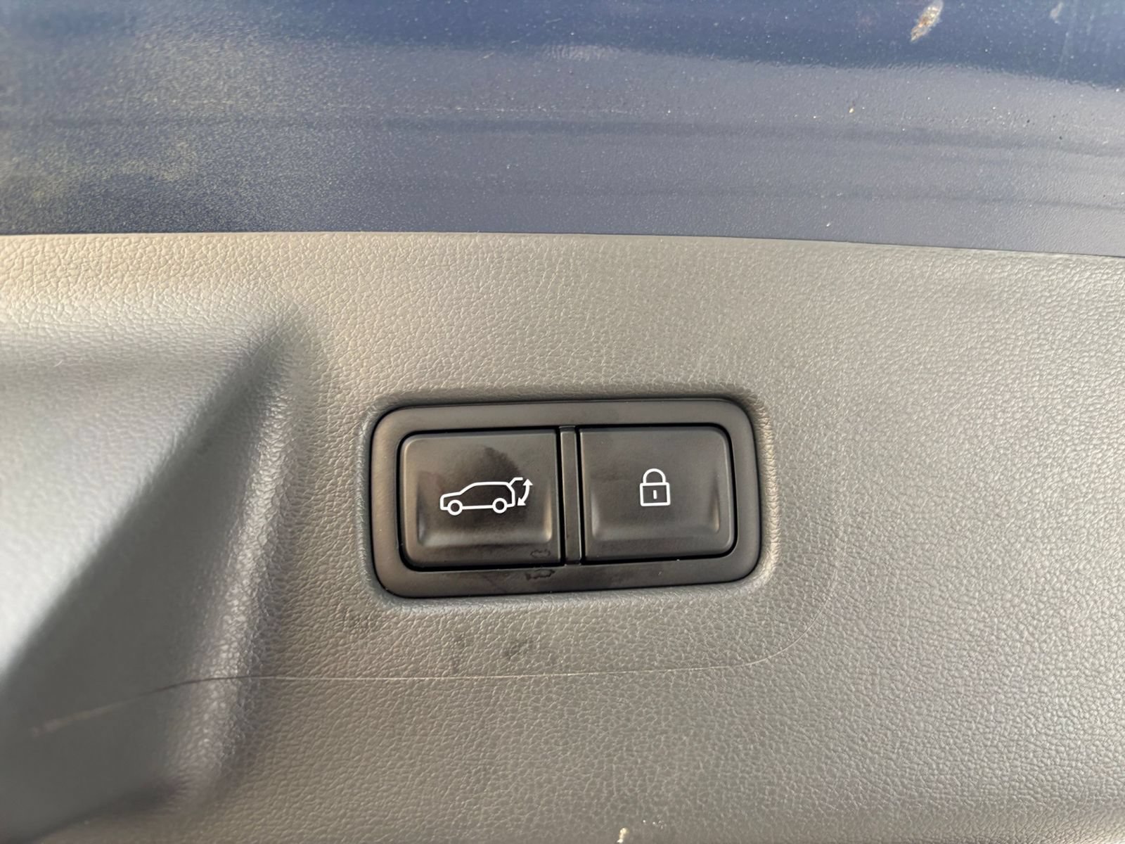 Used 2026 Hyundai Santa Fe SEL FWD image 19